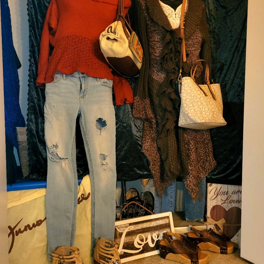 Complete outfit everything you need, from Head to